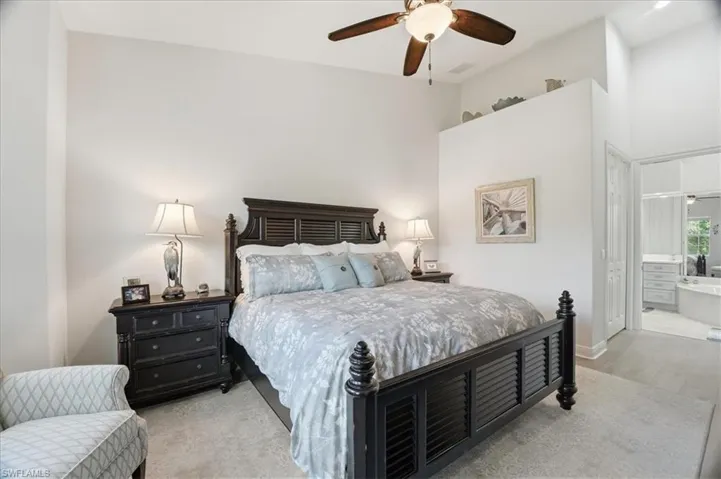 7842 Hawthorne Dr 1703, Naples, Florida 34113