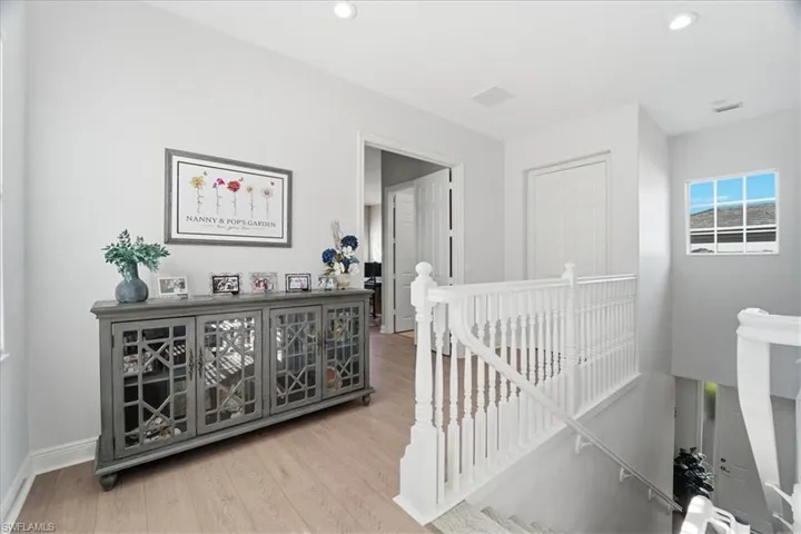7842 Hawthorne Dr 1703, Naples, Florida 34113