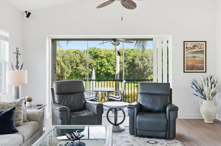 7842 Hawthorne Dr 1703, Naples, Florida 34113