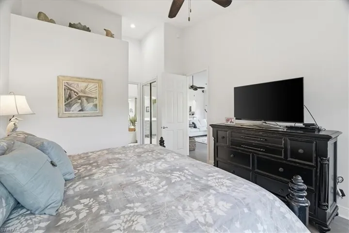 7842 Hawthorne Dr 1703, Naples, Florida 34113