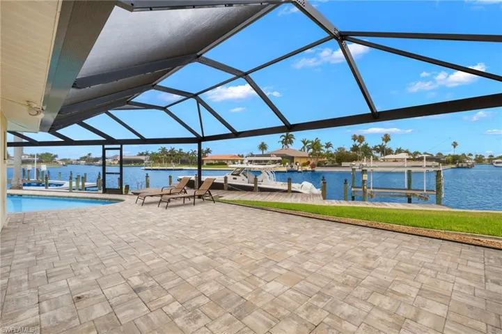 109  Bayshore  DR, Cape Coral, FL 33904