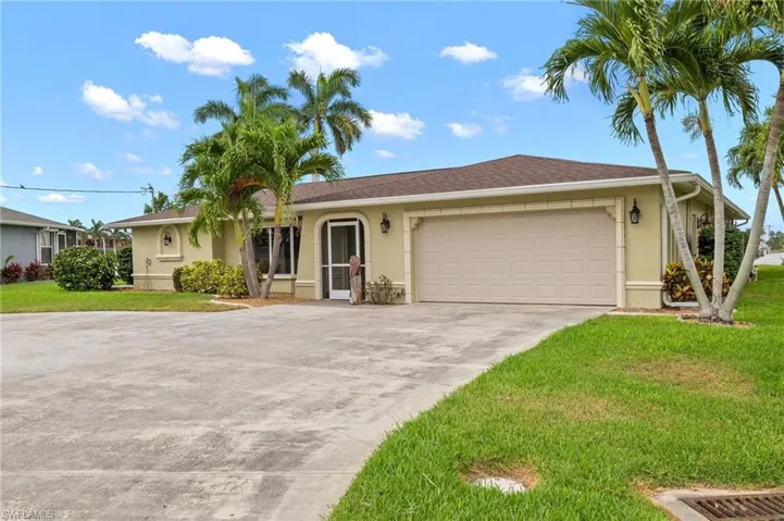 109 Bayshore Dr, Cape Coral Fl 33904