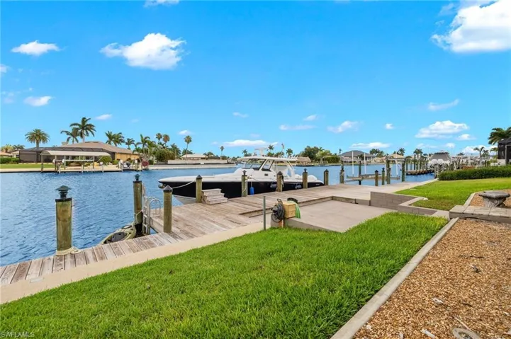 109 Bayshore Dr, Cape Coral Fl 33904