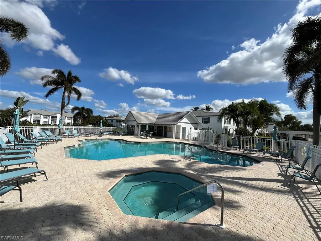 871 Tanbark DR, Naples, FL 34108,224090579