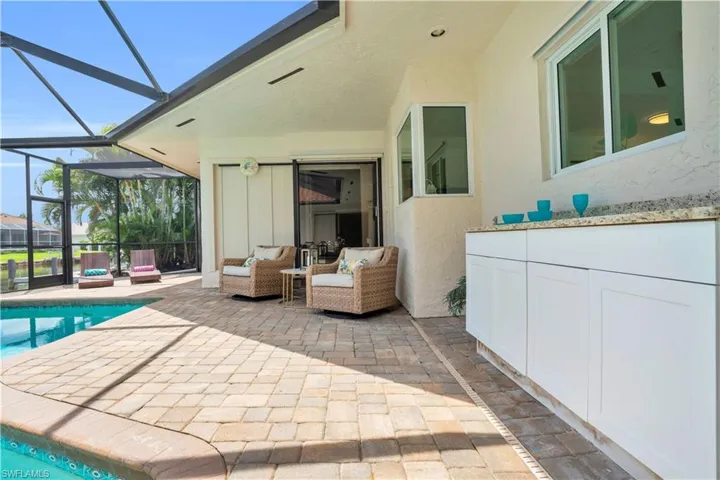 View of terrace featuring a lanai