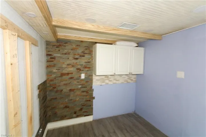 710  Pondella  RD, North Fort Myers, FL 33903