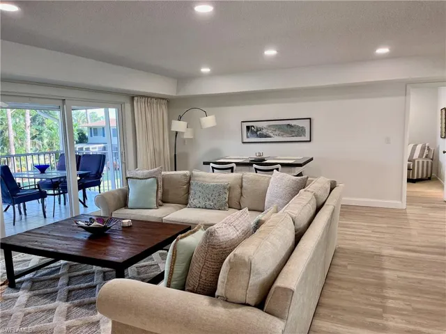 Sectional with additional workspace or gaming at the bistro table.