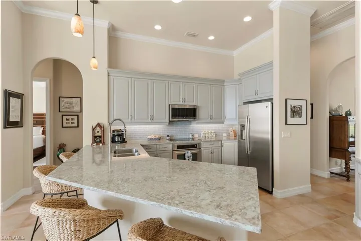 Gorgeous quartz countertops