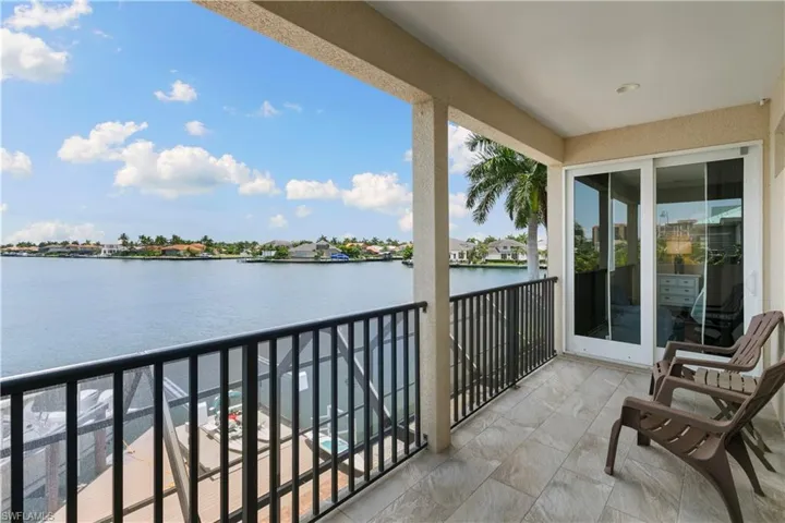 Unique, wide view accessible through both upstairs bedrooms