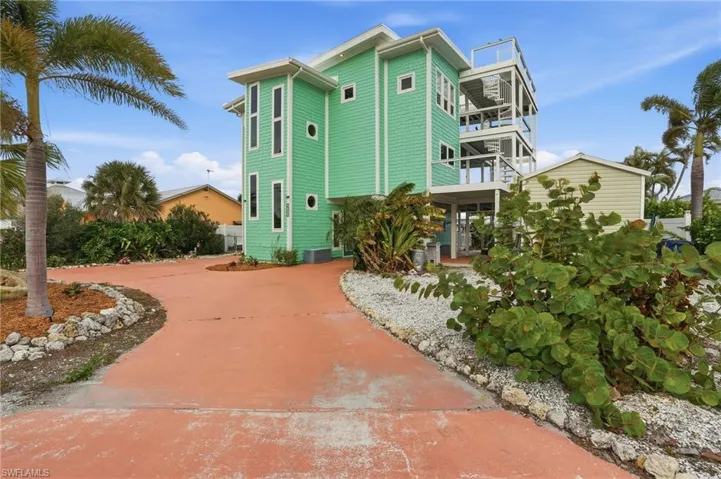 Front of home - virtually enhanced