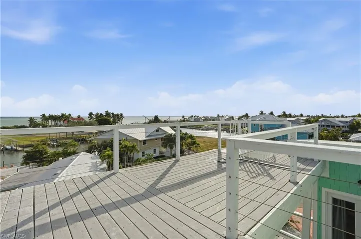 Roof top deck - virtually enhanced
