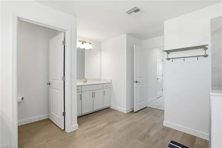 18707 Ivywood Pl, Estero, Florida 33928