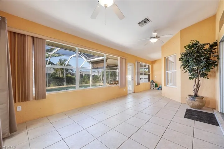 1132 Se 32nd Ter, Cape Coral, Florida 33904