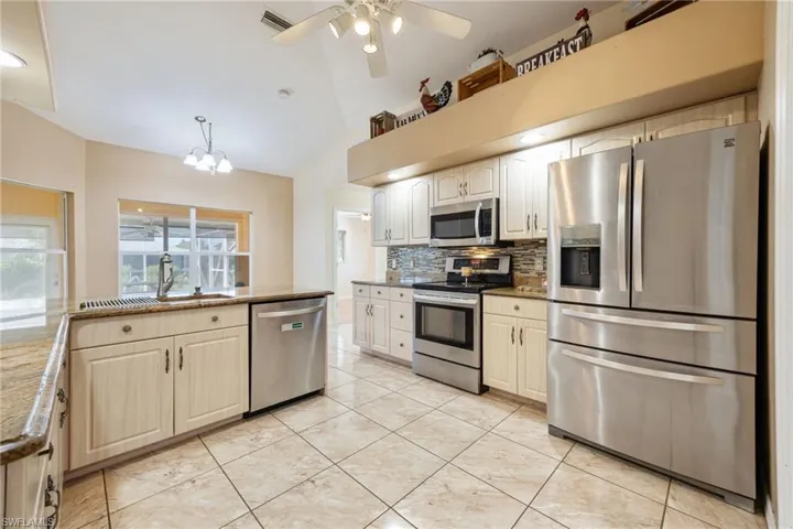 1132 Se 32nd Ter, Cape Coral, Florida 33904