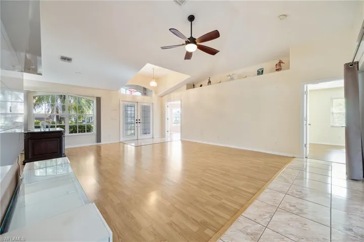 1132 Se 32nd Ter, Cape Coral, Florida 33904