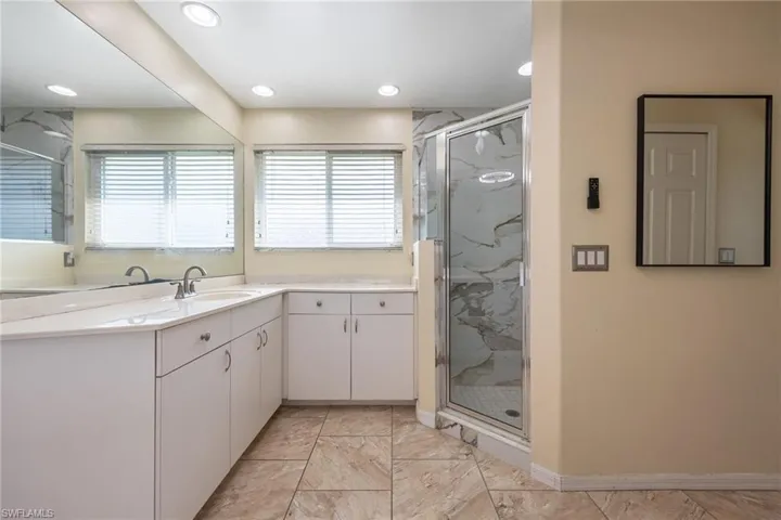 1132 Se 32nd Ter, Cape Coral, Florida 33904