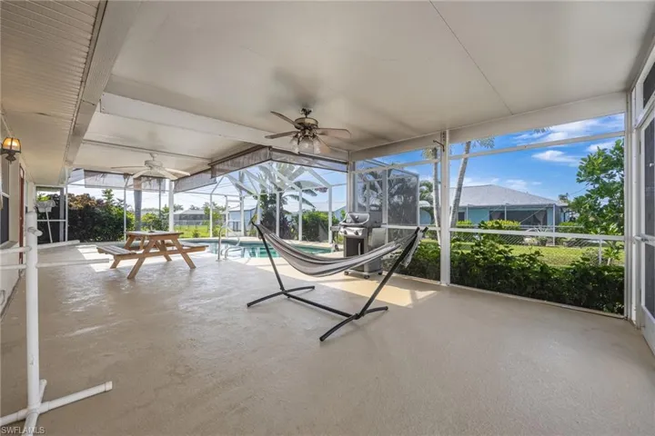 1132 Se 32nd Ter, Cape Coral, Florida 33904