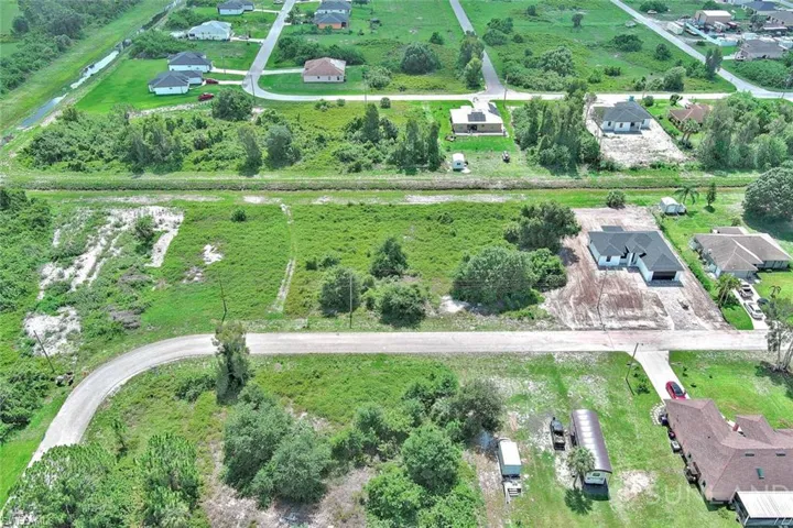 Aerial view of property and surrounding area