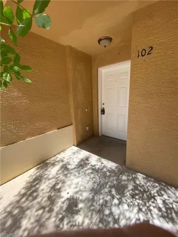 3806 Sw 7th Pl 102, Cape Coral, Florida 33914