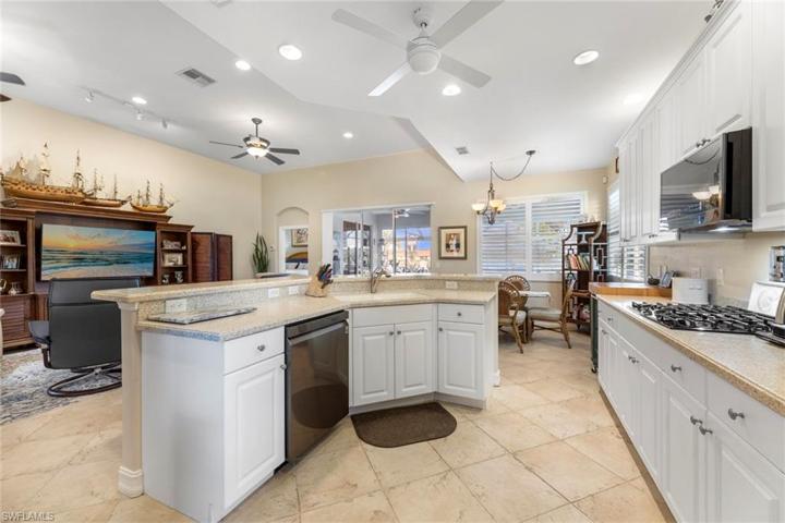 10545 Bella Vista DR, FORT MYERS FL 33913