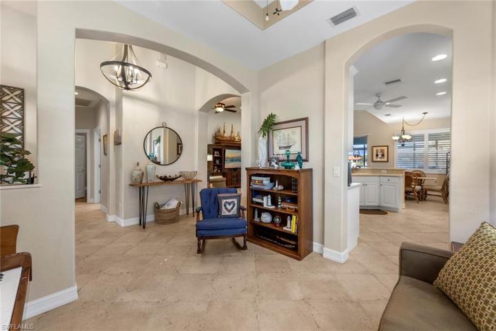 10545 Bella Vista DR, FORT MYERS FL 33913