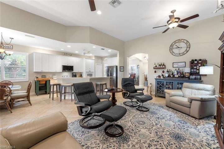 10545 Bella Vista DR, FORT MYERS FL 33913