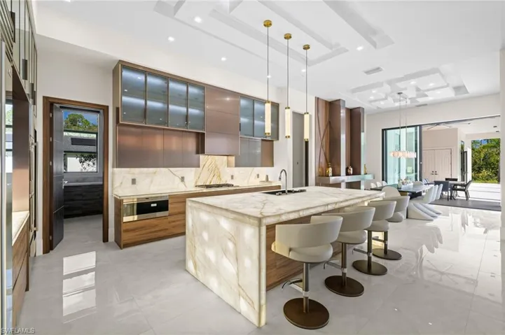 2272 Oakes Blvd, Naples, Florida 34119