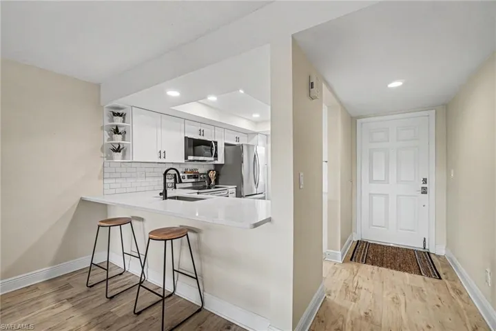 2912 Oleander St B3, St. James City, Florida 33956