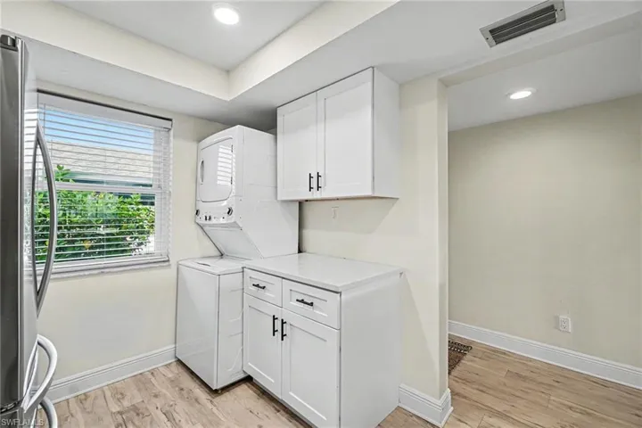 2912 Oleander St B3, St. James City, Florida 33956