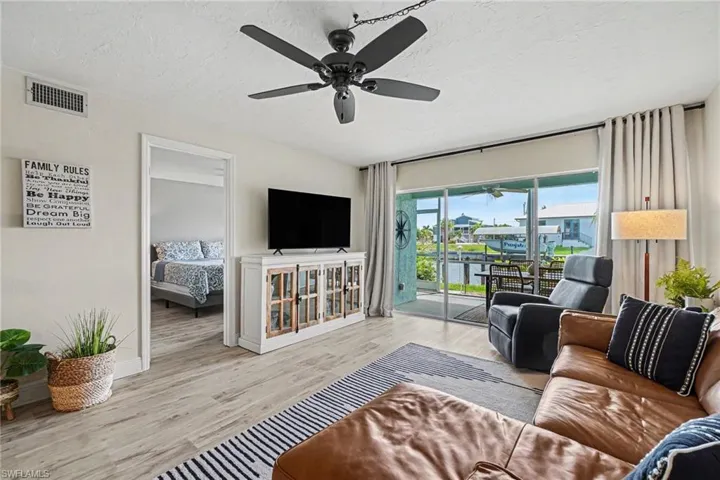 2912 Oleander St B3, St. James City, Florida 33956