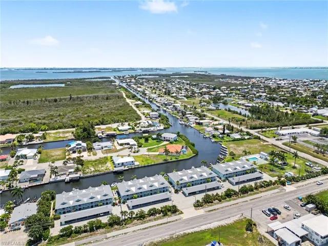 2912 Oleander St B3, St. James City, Florida 33956