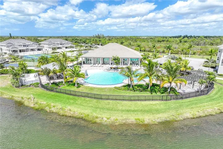 201  Indies E DR, Naples, FL 34114