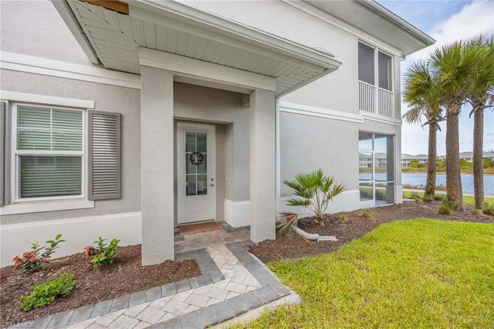 201  Indies E DR, Naples, FL 34114