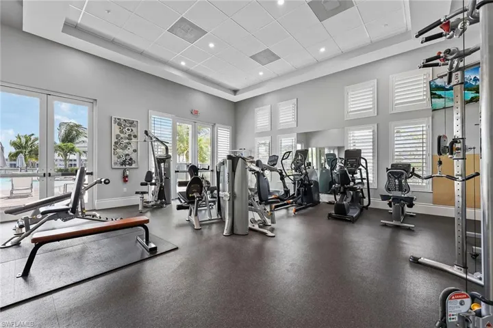 201  Indies E DR, Naples, FL 34114