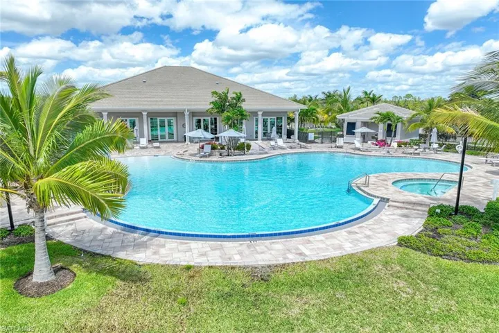 201  Indies E DR, Naples, FL 34114