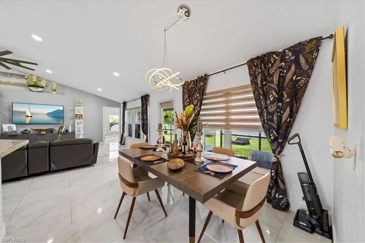 22 Nelson Rd S, Cape Coral, Florida 33991