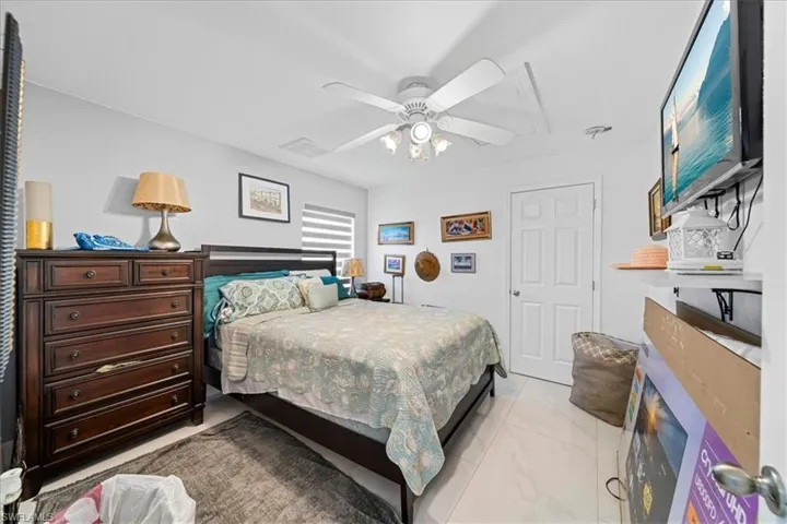 22 Nelson Rd S, Cape Coral, Florida 33991