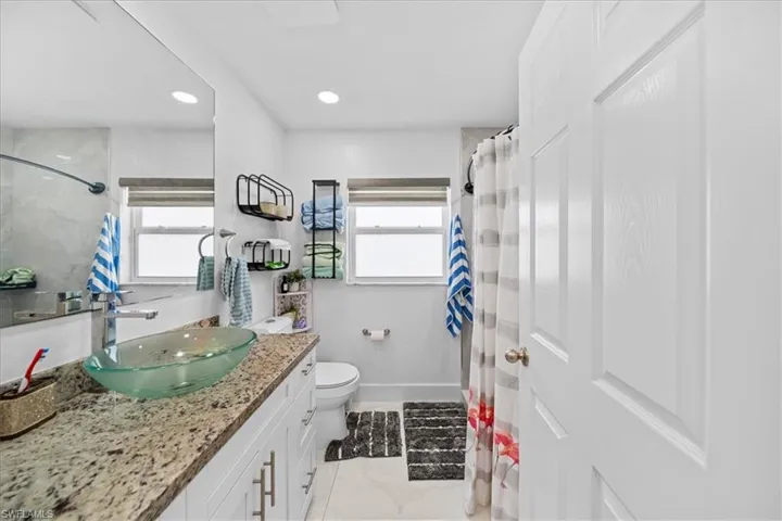 22 Nelson Rd S, Cape Coral, Florida 33991