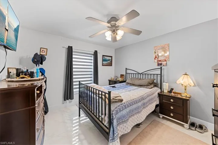 22 Nelson Rd S, Cape Coral, Florida 33991