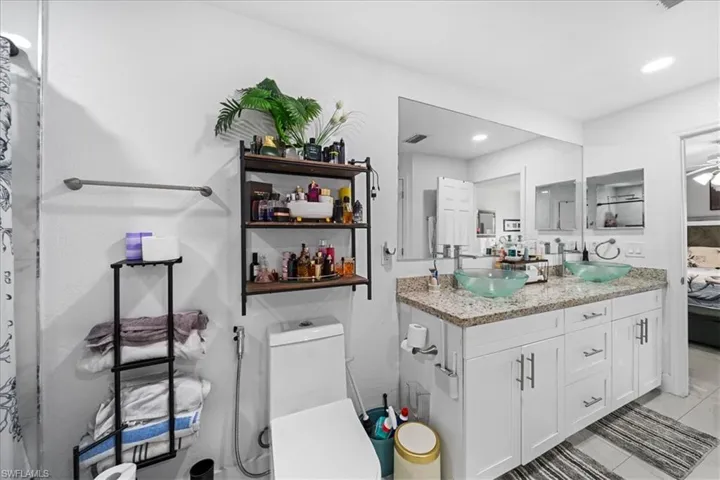 22 Nelson Rd S, Cape Coral, Florida 33991