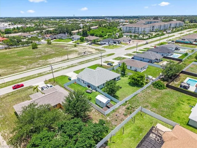 22 Nelson Rd S, Cape Coral, Florida 33991