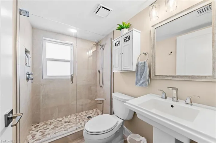 26236 Hickory Blvd 1, Bonita Springs, Florida 34134