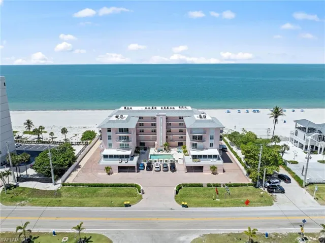 26236 Hickory Blvd 1, Bonita Springs, Florida 34134