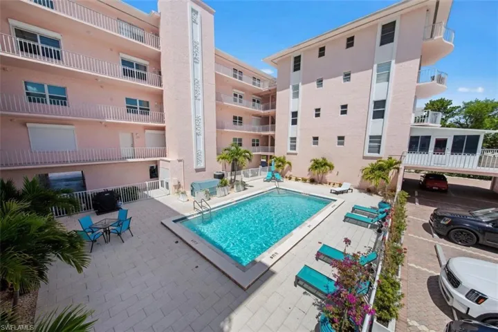 26236 Hickory Blvd 1, Bonita Springs, Florida 34134