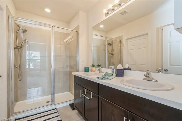 20568  Plumwood  LOOP, North Fort Myers, FL 33917