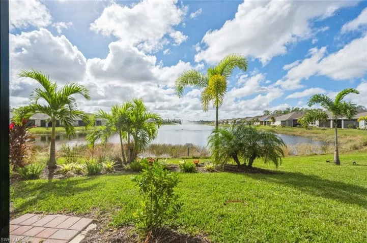 20568  Plumwood  LOOP, North Fort Myers, FL 33917