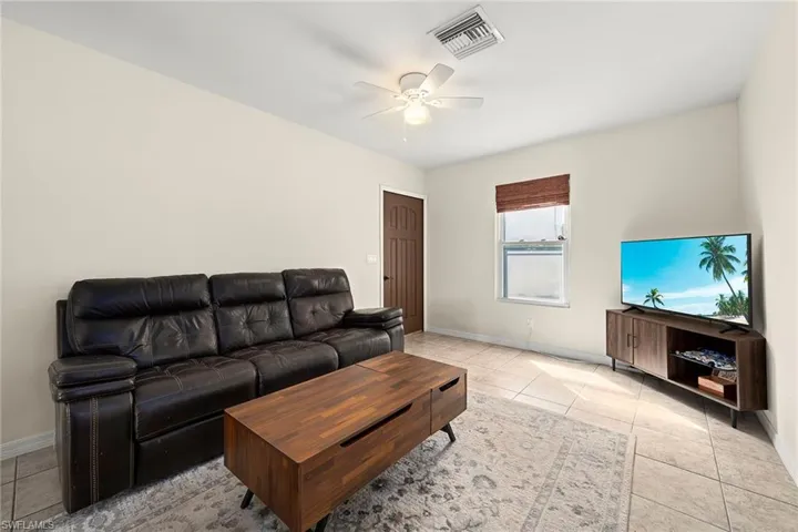 2605 64th St Sw, Naples, Florida 34105
