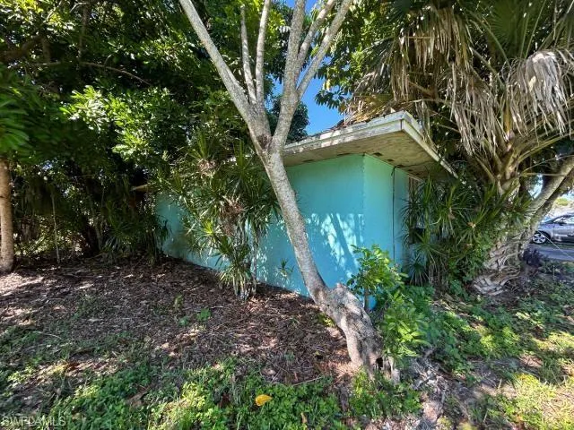 View of side of property