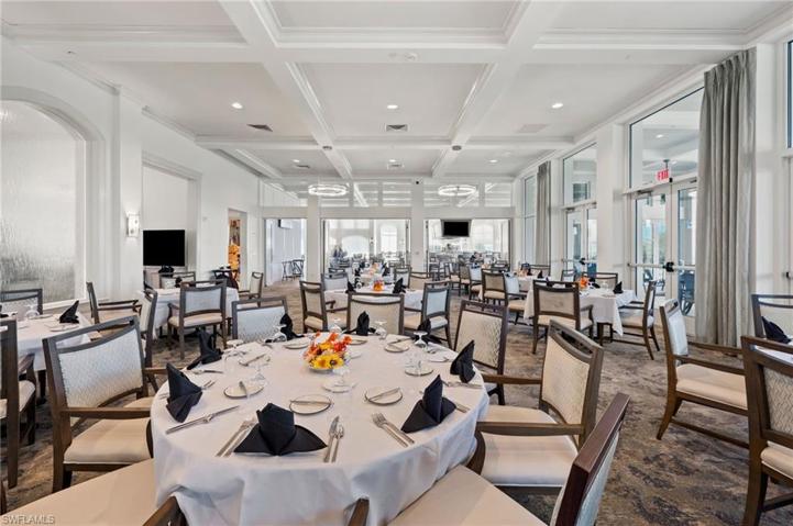 Clubhouse Dinning