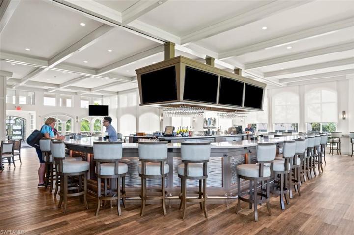 Big Pub N Grill Room